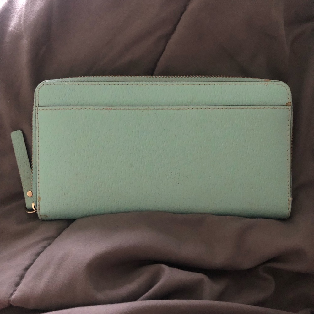 Kate Spade Wallet - Picture 4 of 4